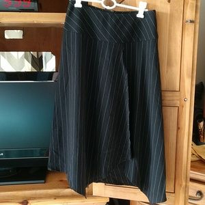 Layered Long skirt with grey stripes